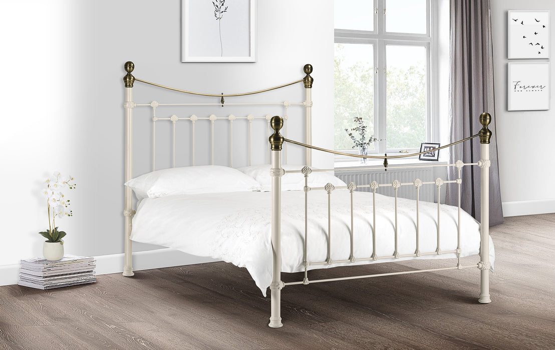 Victoria Bed - Stone White 135cm